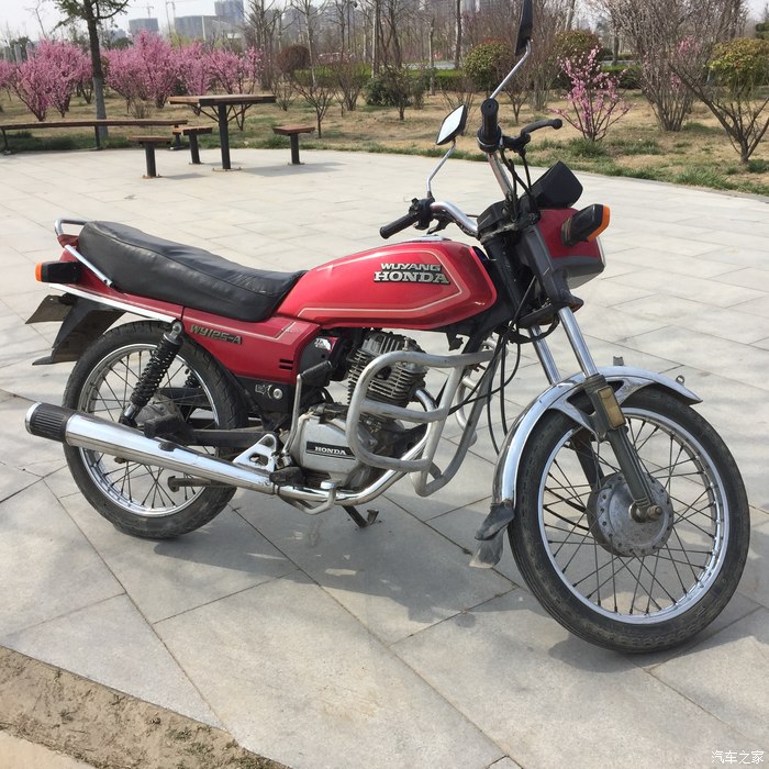 莫言书法仅以5000元落槌获诺奖后最高价曾近百万-星空体育APP(图2) 星空体育APP网站