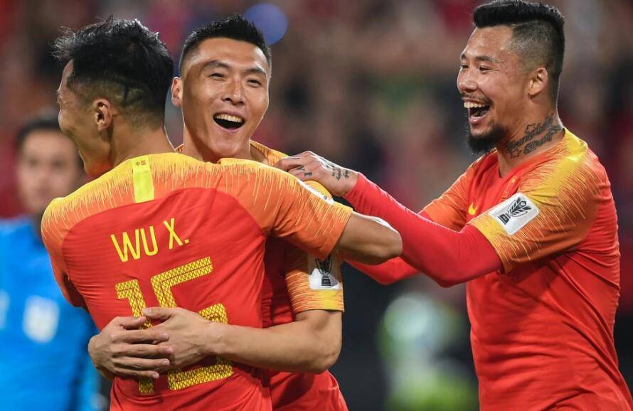 
中超开赛前 中国球迷收到2个好消息 国足杀进12强赛不用愁：星空体育APP(图4)