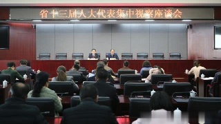 “星空体育APP”“金童星”少儿美术大展举办(图2) 星空体育app下载