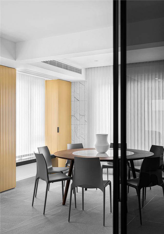 “星空体育app下载”
2020「酷+缔造营」先锋设计师选拔(图16)